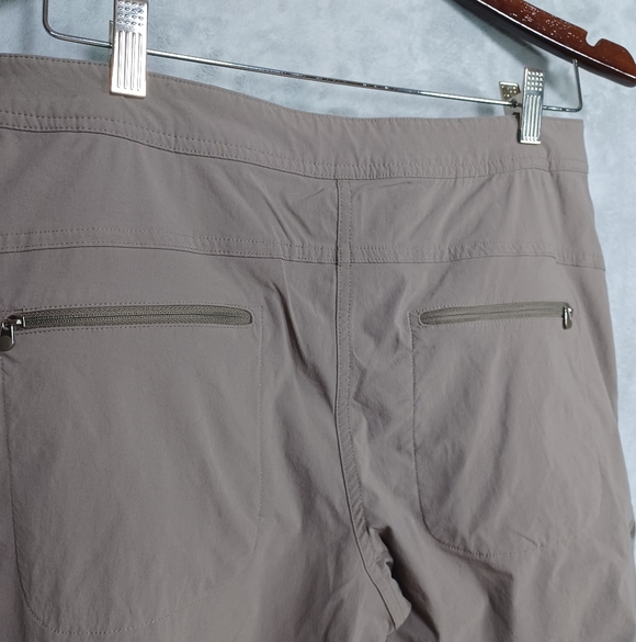L.L.Bean Women's Nylon Hiking Pants 12 Taupe Adjustable Hem Cozy Outdoor Travel - Picture 6 of 11